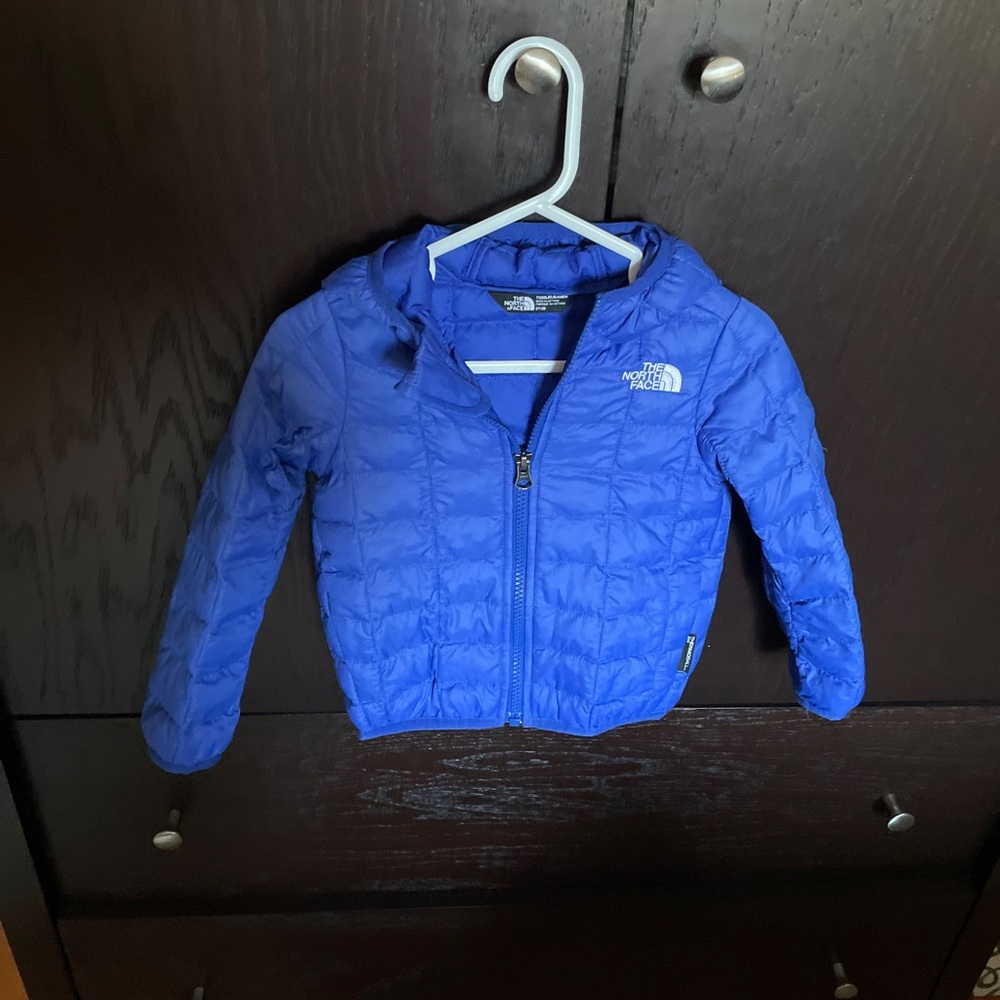 Boys Thermoball North Face jacket 2T
